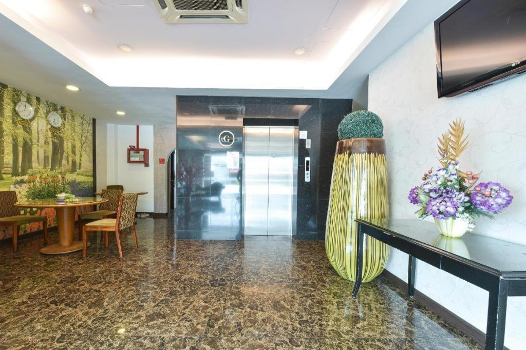 Grand Ct Hotel Malacca Extérieur photo