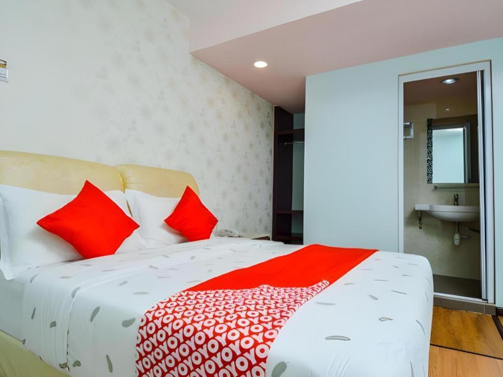 Grand Ct Hotel Malacca Extérieur photo