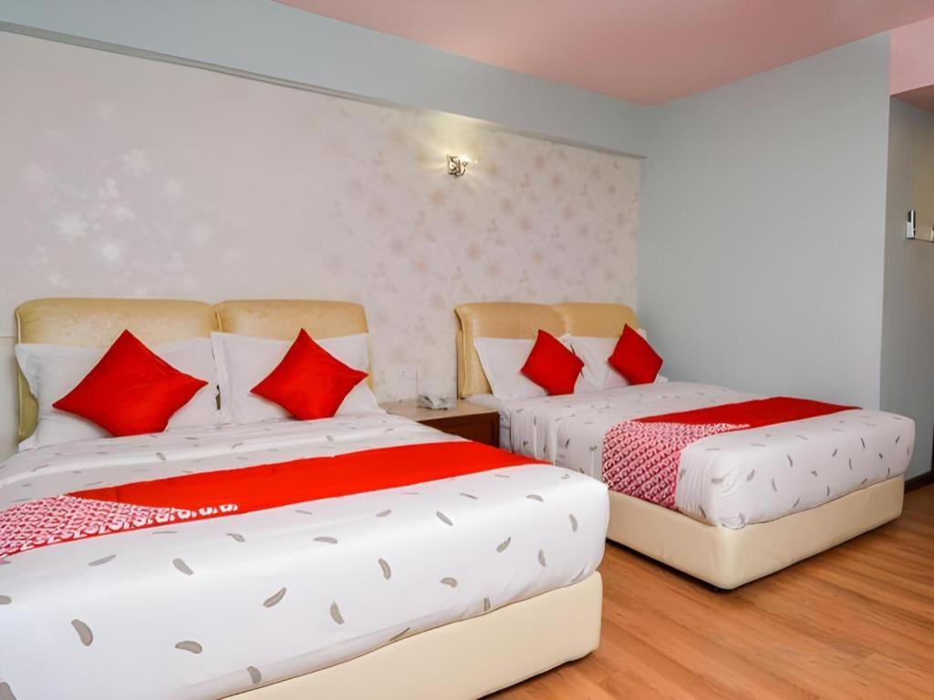 Grand Ct Hotel Malacca Extérieur photo