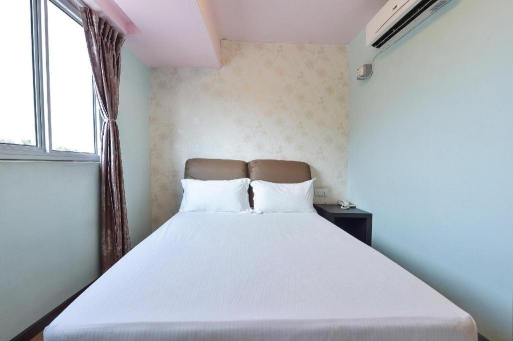 Grand Ct Hotel Malacca Extérieur photo