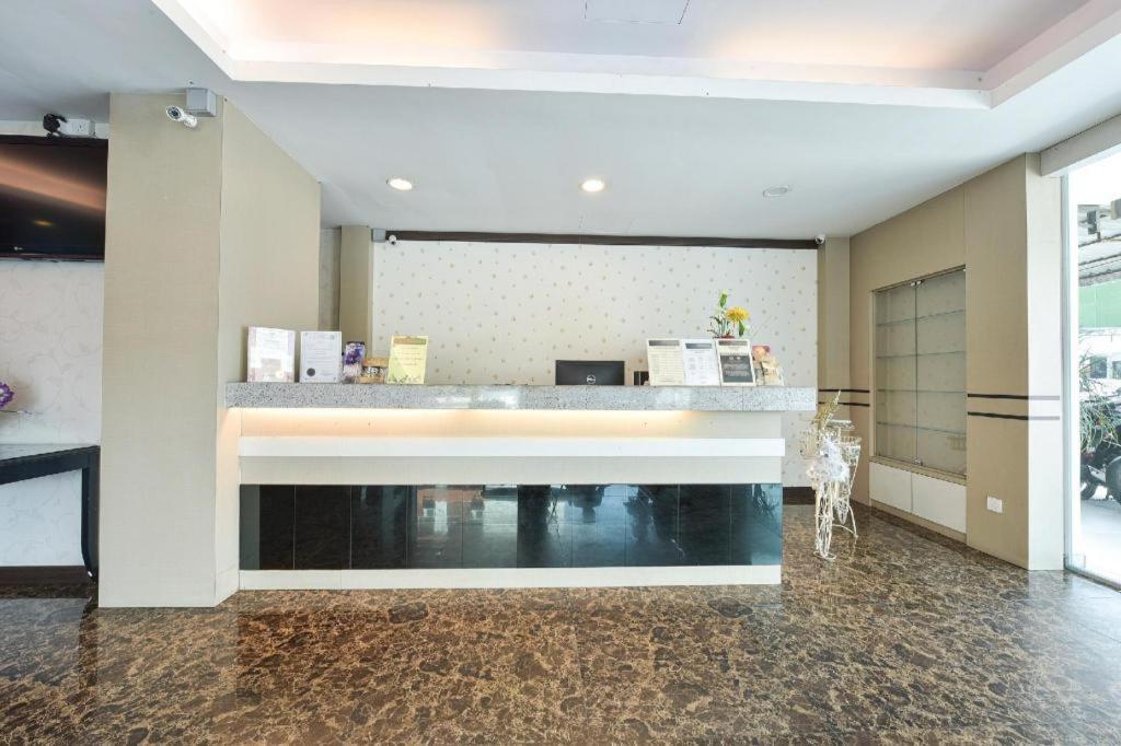 Grand Ct Hotel Malacca Extérieur photo