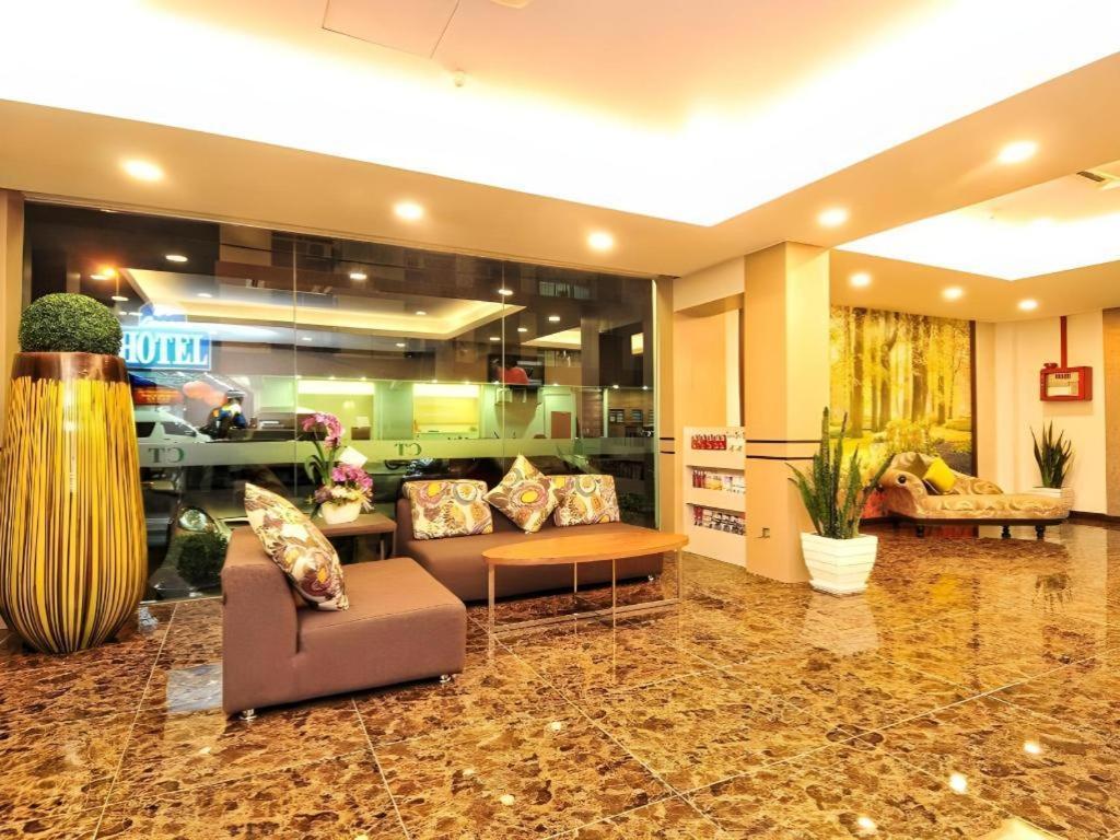 Grand Ct Hotel Malacca Extérieur photo